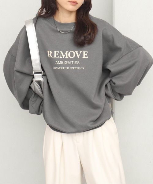 NOGLE（ノグル）の「【NOGLE/ノグル】プリントロゴスウェット（スウェット・レディース・ホワイト/ブラウン/チャコール/ネイビー/ブラック/グレイッシュベージュ・FREE）」の3枚目の写真