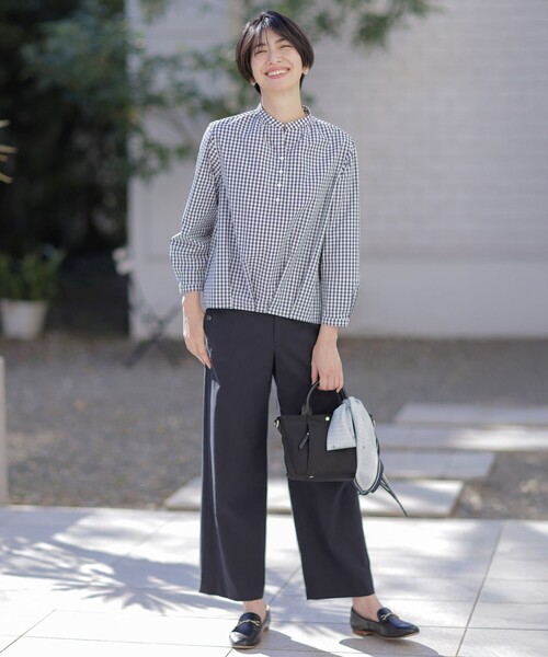 J.PRESS（ジェイプレス）の「スクエアドット 剣先 スカーフ（バンダナ/スカーフ・レディース・サックスブルー系5/ネイビー系5・F）」の12枚目の写真