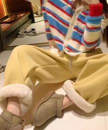 すそ折り返しボアワイドパンツ