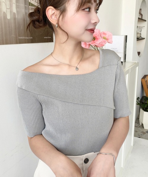 セール】アシンメトリーオフショルダーSS半袖リブニットプルオーバー