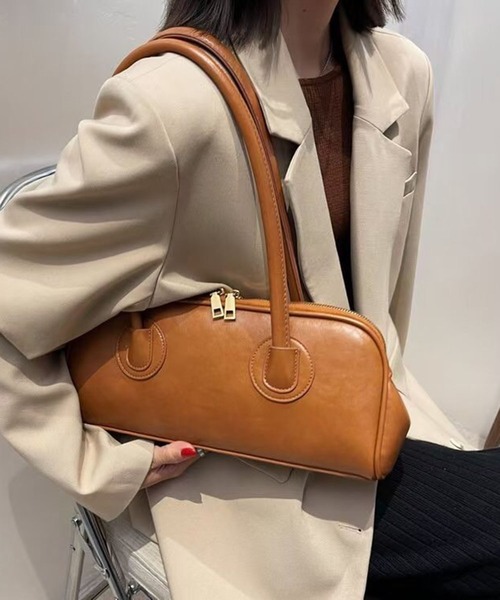 セール】3-11E106 横長 レトロ 長め ショルダーバッグ ブラック