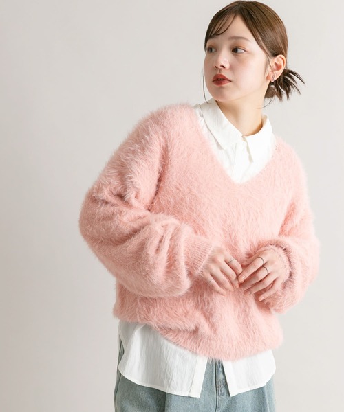 KBF（ケイビーエフ）の「シャギーVネックニット（ニット/セーター・レディース・アイボリー/ピンク/ダークブラウン・ONE）」の20枚目の写真