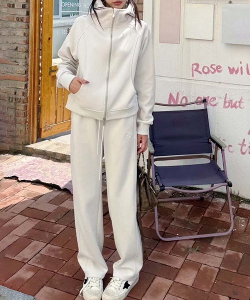 aimoha（アイモハ）の「ハイネックジップアップパーカー（パーカー・レディース・チョコ/グレー/ベージュ/ライトグリーン/ピンク・MEDIUM/X-LARGE/LARGE）」の15枚目の写真