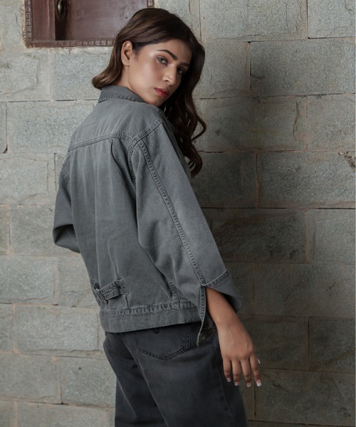 London Denim(ロンドンデニム)の「London Denim (Penge) Oversize Loose Denim Jacket(デニムジャケット・レディース・ブラック系その他/グレー系その他・L/M/S)」の12枚目の写真