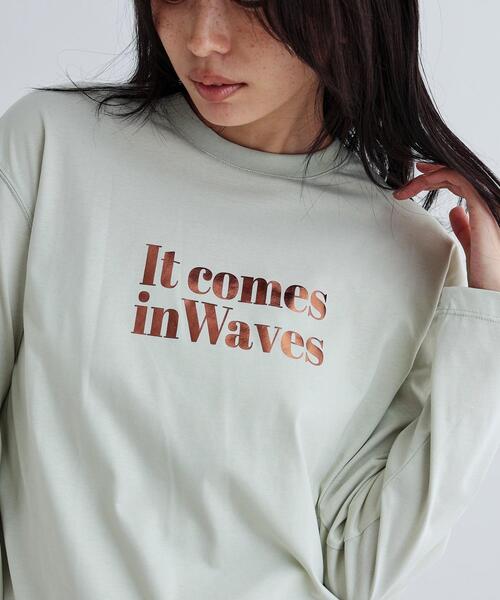 GALLEST（ギャレスト）の「メタリックロゴロングスリーブTシャツ（Tシャツ/カットソー・レディース・ホワイト/ライトグリーン/ブラウン系その他・38）」の7枚目の写真