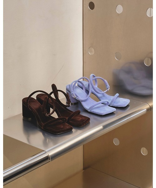 TODAYFUL（トゥデイフル）の「Belt Velour Sandals（サンダル・レディース・ダークブラウン/ブルー系その他・36inch/37inch/38inch）」の13枚目の写真