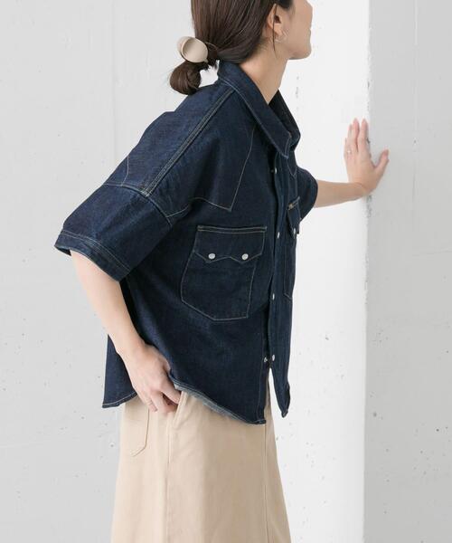 Lee(リー)の「別注Lee101 SHORT SHIRT(シャツ/ブラウス・レディース・ワンウォッシュ/インディゴブルー・FREE)」の11枚目の写真