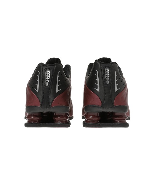 NIKE（ナイキ）の「NIKE WMNS SHOX R4 AR3565-009（スニーカー・レディース・ブラック・24.5㎝/24㎝/23.5㎝/23㎝/25㎝）」の3枚目の写真
