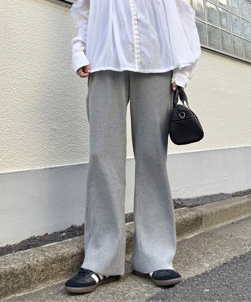 CIAOPANIC TYPY(チャオパニックティピー)の「【マイナス3キロ見え/低身長・高身長対応/サイズ展開あり】すっきりシルエットリブパンツ(その他パンツ・レディース・レッド/ブラック/グレー系その他/アイボリー/イエロー系その他/ネイビー/ブラウン/ホワイト/ブルー/グレー/カーキ・SMALL/MEDIUM/LARGE)」の6枚目の写真