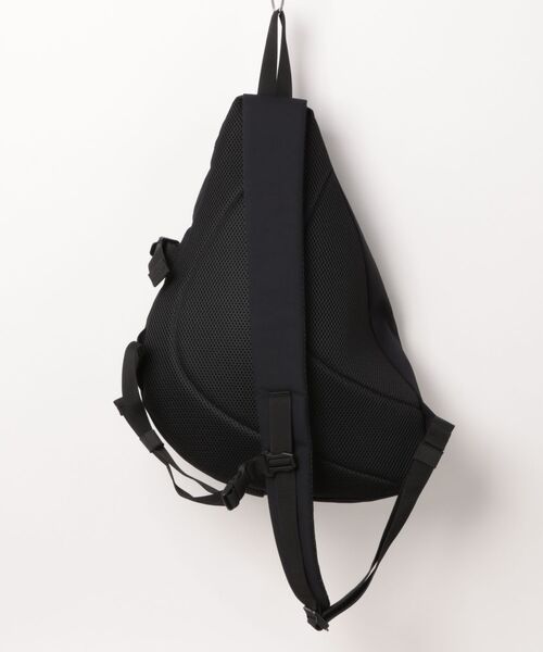 GRAMICCI グラミチ ボディバッグ ブラック CORDURA ○GRAMICCI(グラミチ) ○CORDURA SLING BAG（ボディバッグ