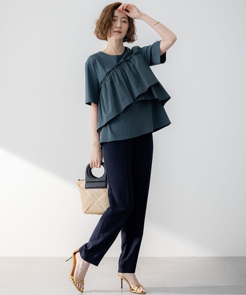 23区 S（ニジュウサンクチイサイサイズ）の「【汗じみ防止/洗える】ランダムフリルジャージー ドッキング カットソー（Tシャツ/カットソー・レディース・ホワイト系/ブラック系/ダークグリーン系/グレー系・32）」の15枚目の写真