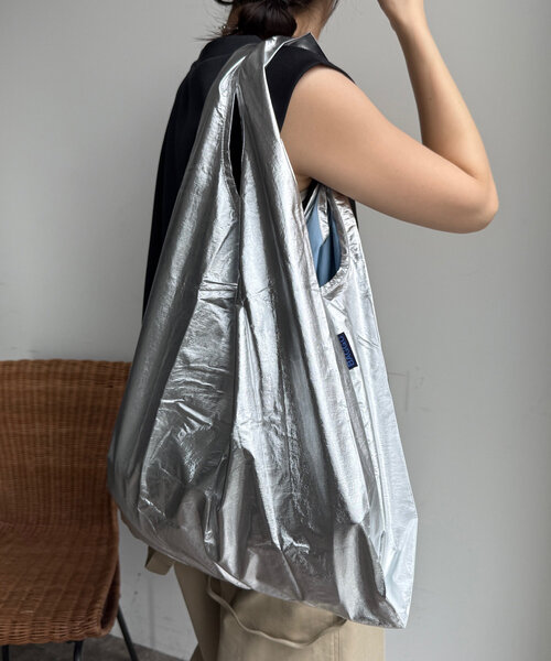 DouDou(ドゥドゥ)の「【BAGGU/バグゥ】25SS STANDARD BAGGU メタリック(エコバッグ/サブバッグ・レディース・シルバー/ゴールド・FREE)」の15枚目の写真