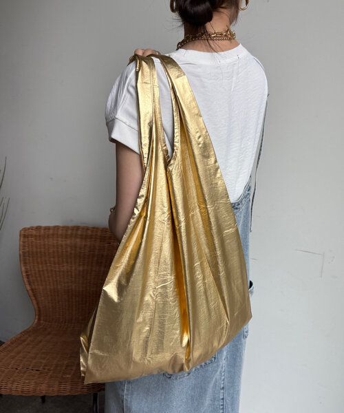 DouDou(ドゥドゥ)の「【BAGGU/バグゥ】25SS STANDARD BAGGU メタリック(エコバッグ/サブバッグ・レディース・シルバー/ゴールド・FREE)」の5枚目の写真