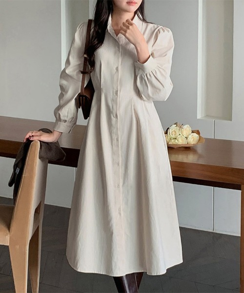 Doux Belle(ドゥーベル)の「フレアロングシャツワンピース(シャツワンピース・レディース・ベージュ/ネイビー/ライトベージュ・MEDIUM)」の10枚目の写真