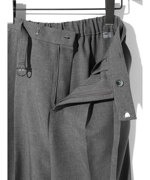 MIDIUMISOLID(ミディウミソリッド)の「MIDIUMISOLID for Ladies ストレートワイドパンツ(その他パンツ・レディース・ベージュ/グレー/ブラック・36/38)」の16枚目の写真