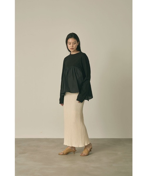 marjour（マージュール）の「OTONA SWITCHING PEPLUM TEE(25SS)（Tシャツ/カットソー・レディース・オフホワイト/ブラック・M）」の6枚目の写真