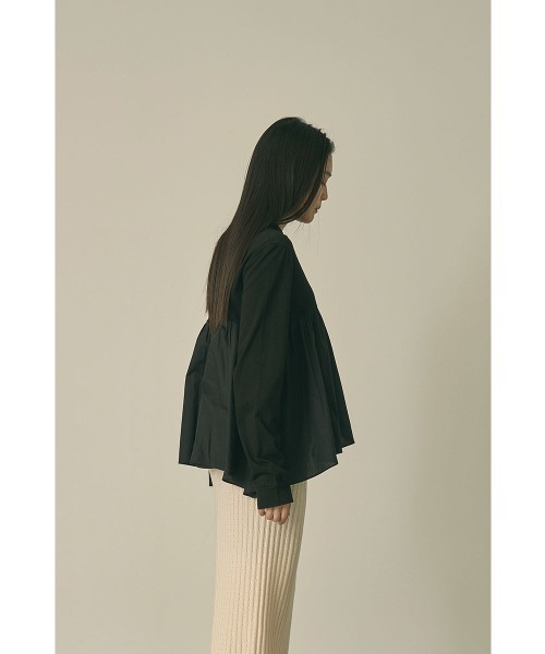 marjour（マージュール）の「OTONA SWITCHING PEPLUM TEE(25SS)（Tシャツ/カットソー・レディース・オフホワイト/ブラック・M）」の10枚目の写真