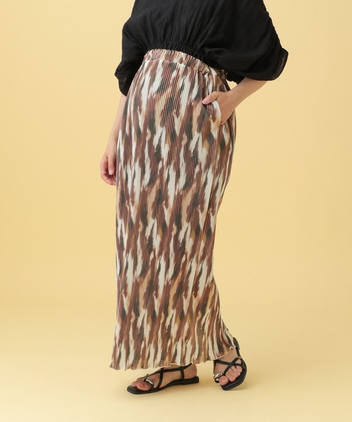 LEPSIM(レプシィム)の「【産前・産後対応】マタニティ/無地柄プリーツスカート 327385(マタニティウェア/グッズ・レディース・ホワイト/ブラック系その他/ブラック/ホワイト系その他/ブラウン系その他・FREE)」の5枚目の写真