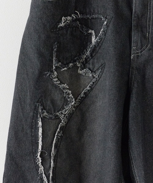 ROOPTOKYO（ループトウキョウ）の「トライバル カットオフ デニムショーツ（デニムパンツ・メンズ・ブルー/ブラック・L/M）」の15枚目の写真