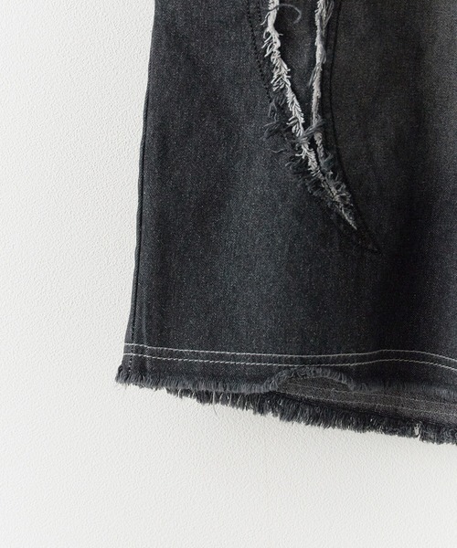 ROOPTOKYO（ループトウキョウ）の「トライバル カットオフ デニムショーツ（デニムパンツ・メンズ・ブルー/ブラック・L/M）」の17枚目の写真