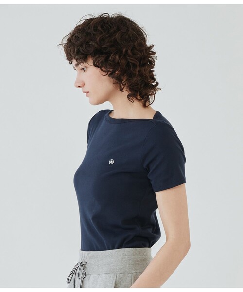 PETIT BATEAU（プチバトー）の「ボートネック半袖Ｔシャツ（Tシャツ/カットソー・レディース・ホワイト/ネイビー・XX-SMALL/X-SMALL/SMALL/MEDIUM/LARGE）」の3枚目の写真