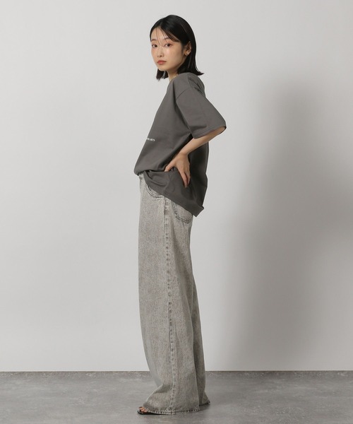 LAKOLE(ラコレ)の「ドッグプリントロゴTEE / 328629(Tシャツ/カットソー・レディース・チャコール/アイボリー/ベージュ/ネイビー・FREE)」の6枚目の写真