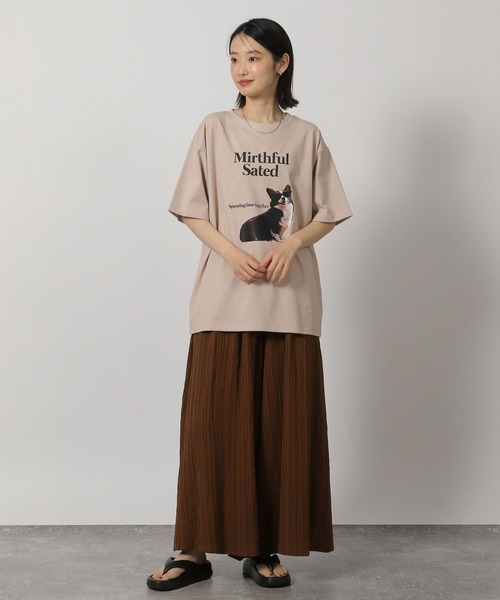 LAKOLE(ラコレ)の「ドッグプリントロゴTEE / 328629(Tシャツ/カットソー・レディース・チャコール/アイボリー/ベージュ/ネイビー・FREE)」の11枚目の写真