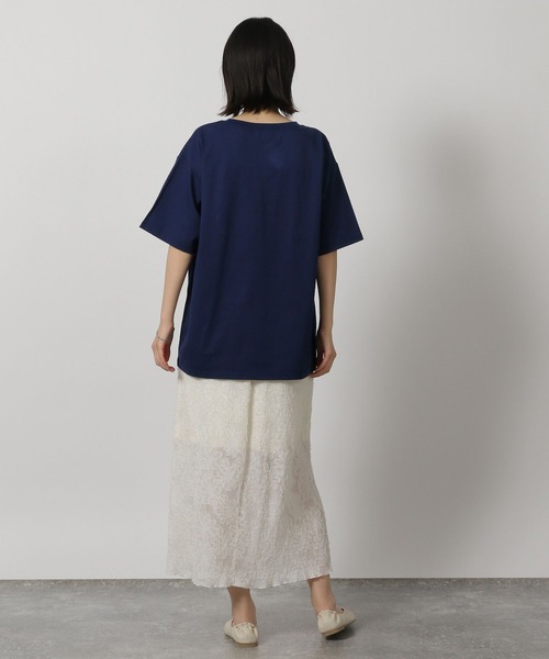 LAKOLE(ラコレ)の「ドッグプリントロゴTEE / 328629(Tシャツ/カットソー・レディース・チャコール/アイボリー/ベージュ/ネイビー・FREE)」の22枚目の写真