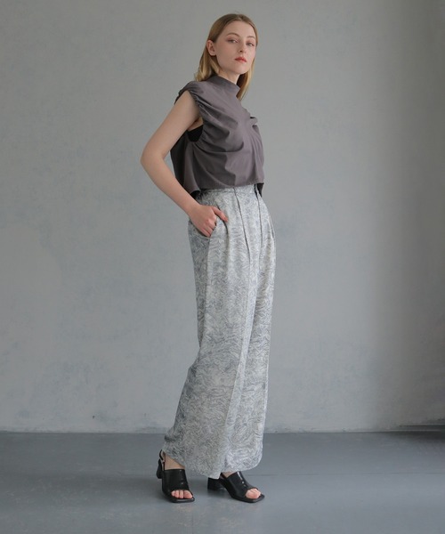 &g'aime（アンジェム）の「【&g'aime】ボタニカルプリントワイドパンツ　Botanical Print Wide-Leg Pants（スラックス・レディース・ホワイト/ブラック・FREE）」の13枚目の写真