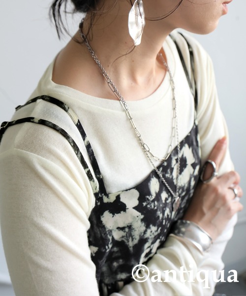 antiqua(アンティカ)の「シアーロンT(Tシャツ/カットソー・レディース・ホワイト/ライム/ブラック/カーキ/ブルー・SMALL/MEDIUM/LARGE)」の7枚目の写真
