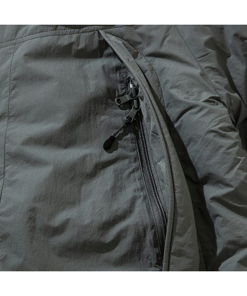 WILD THINGS(ワイルドシングス)の「WILD THINGS MONSTER PARKA (ワイルドシングス モンスターパーカー)(ダウンジャケット/コート・メンズ・ライトグレー・XX-LARGE)」の4枚目の写真