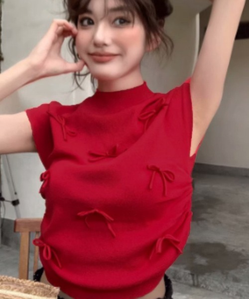 VIBGYOR(ヴィブジョー)の「【EIZZ/アイズ】リボンディテール リブニット ノースリーブトップス(Tシャツ/カットソー・レディース・アイボリー/レッド/ピンク/グリーン/ブラック・FREE)」の1枚目の写真
