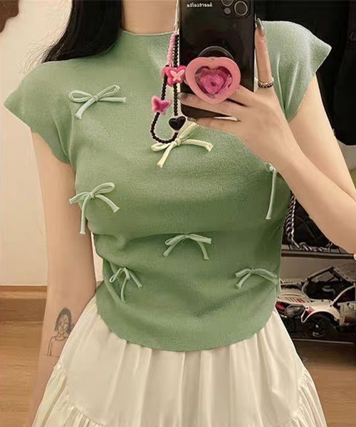 VIBGYOR(ヴィブジョー)の「【EIZZ/アイズ】リボンディテール リブニット ノースリーブトップス(Tシャツ/カットソー・レディース・アイボリー/レッド/ピンク/グリーン/ブラック・FREE)」の12枚目の写真