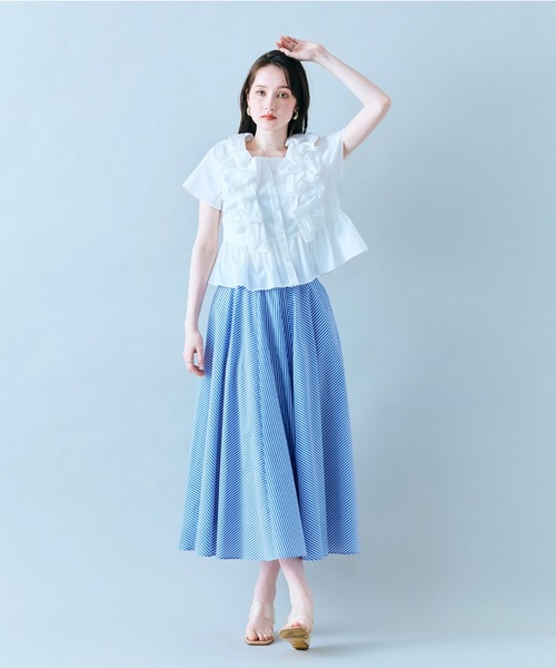 Audie a Muses（オーディアミューズ）の「バイヤス使いフレアスカート/ストライプ（スカート・レディース・ブルー・38/40/42）」の13枚目の写真