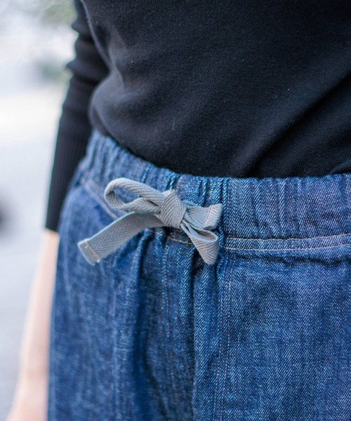 D.M.G.（ドミンゴ）の「[D.M.G / ディーエムジー] 10ozデニム パネルボールパンツ（デニムパンツ・レディース・ワンウォッシュ・S/M）」の3枚目の写真