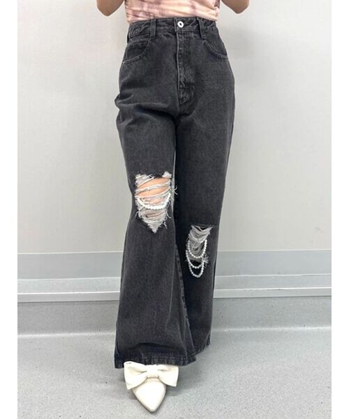 CALNAMUR(カルナムール)の「ハードダメージ2WAYデニムパンツ(デニムパンツ・レディース・ブラック/ライトブルー・SMALL/MEDIUM)」の2枚目の写真