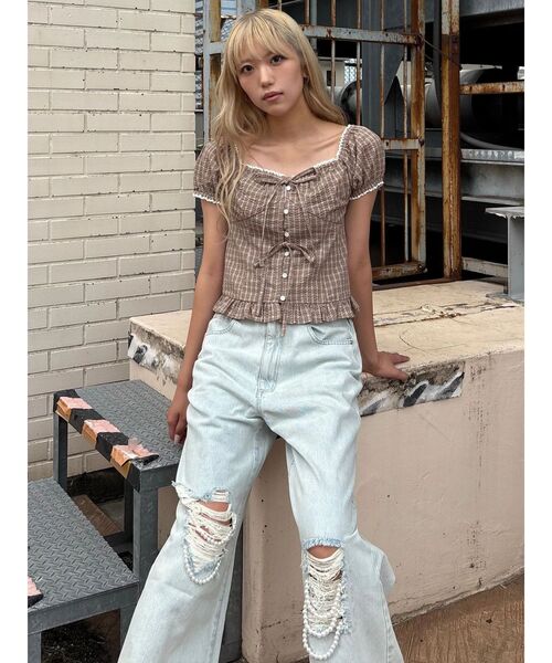 CALNAMUR(カルナムール)の「ハードダメージ2WAYデニムパンツ(デニムパンツ・レディース・ブラック/ライトブルー・SMALL/MEDIUM)」の12枚目の写真