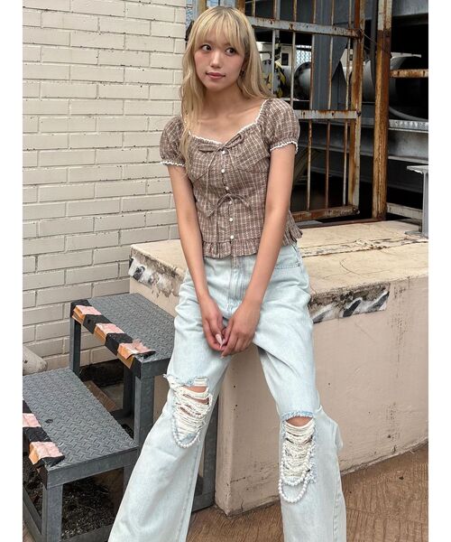 CALNAMUR(カルナムール)の「ハードダメージ2WAYデニムパンツ(デニムパンツ・レディース・ブラック/ライトブルー・SMALL/MEDIUM)」の13枚目の写真