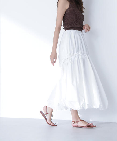 NATURAL BEAUTY BASIC(ナチュラルビューティーベーシック)の「◇【THINK BEAUTY】【麻亜里さんコラボ】タフタギャザーバルーンスカート(スカート・レディース・ベージュ/ブラック/オフホワイト・SMALL/MEDIUM/P/S)」の16枚目の写真