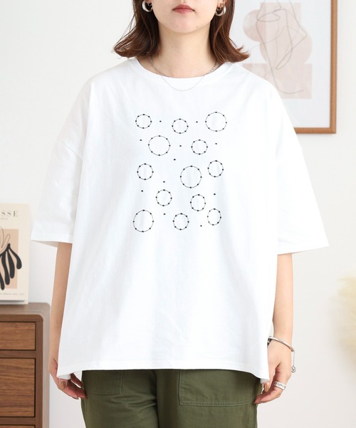 BARNDOOR(バーンドア)の「20天竺 ドルマン前刺繍半袖Tシャツ(Tシャツ/カットソー・レディース・ブラック系1/ブラック系2/ホワイト系1/ホワイト系2・FREE)」の5枚目の写真