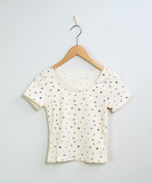 shopnikoniko(ショップニコニコ)の「Tシャツ 小花柄 プリント レーストリム ミニT スリムTシャツ(Tシャツ/カットソー・レディース・アイボリー/ブラック・フリー)」の19枚目の写真
