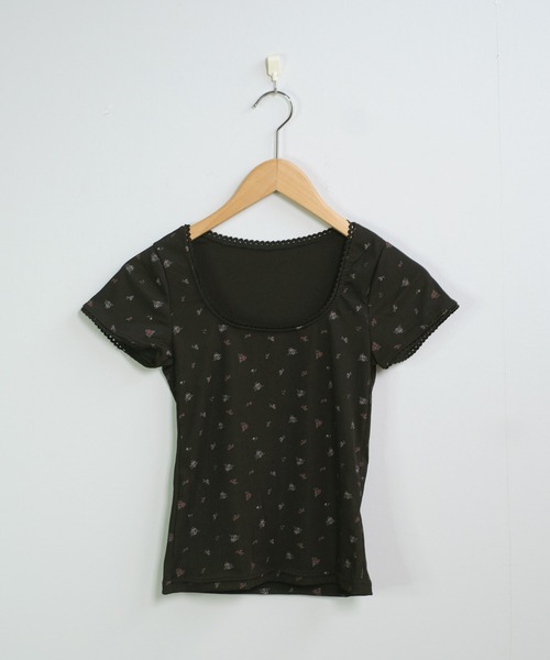 shopnikoniko(ショップニコニコ)の「Tシャツ 小花柄 プリント レーストリム ミニT スリムTシャツ(Tシャツ/カットソー・レディース・アイボリー/ブラック・フリー)」の18枚目の写真