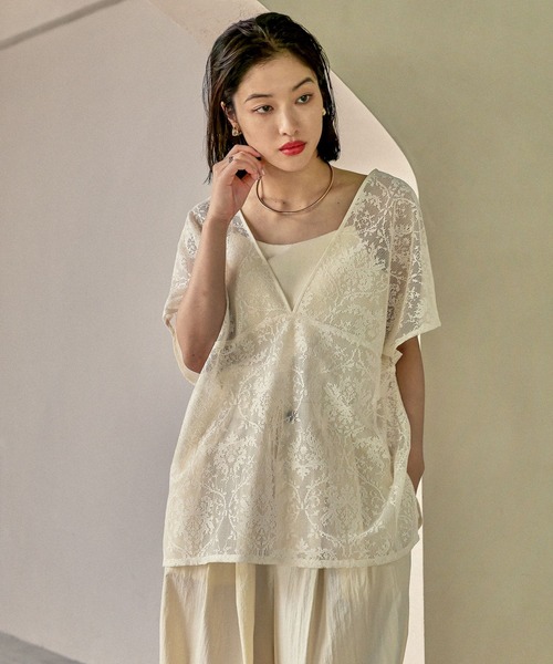 LEPSIM(レプシィム)の「2WAYレースブラウス 570820(シャツ/ブラウス・レディース・ベージュ系その他/ブラック/アイボリー・FREE)」の9枚目の写真