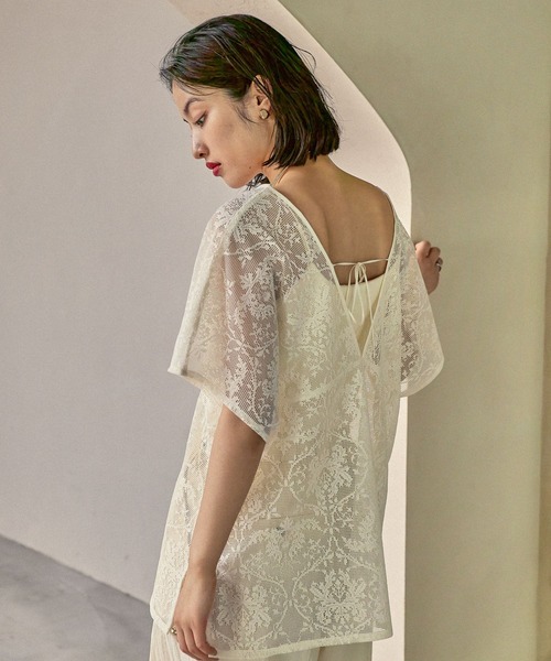 LEPSIM(レプシィム)の「2WAYレースブラウス 570820(シャツ/ブラウス・レディース・ベージュ系その他/ブラック/アイボリー・FREE)」の11枚目の写真