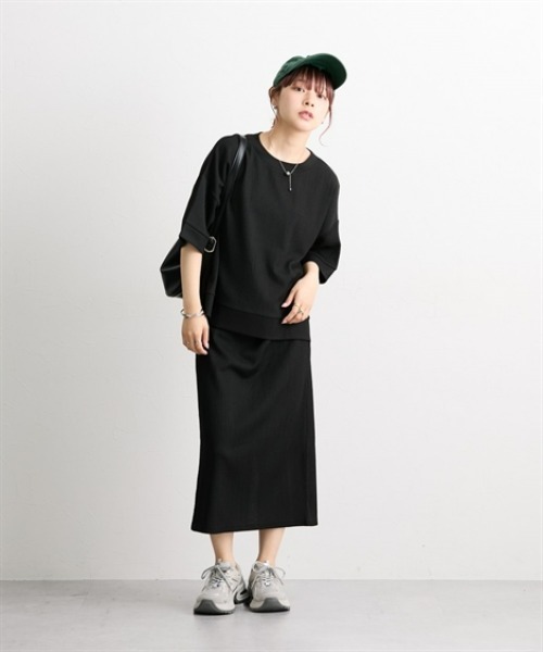 nissen(ニッセン)の「楊柳カットソージャガード上下セットアップ(配色半袖PO+タイトスカート)(セットアップ・レディース・ブラック×ホワイト/ブラック・LL/3L/M/L)」の1枚目の写真