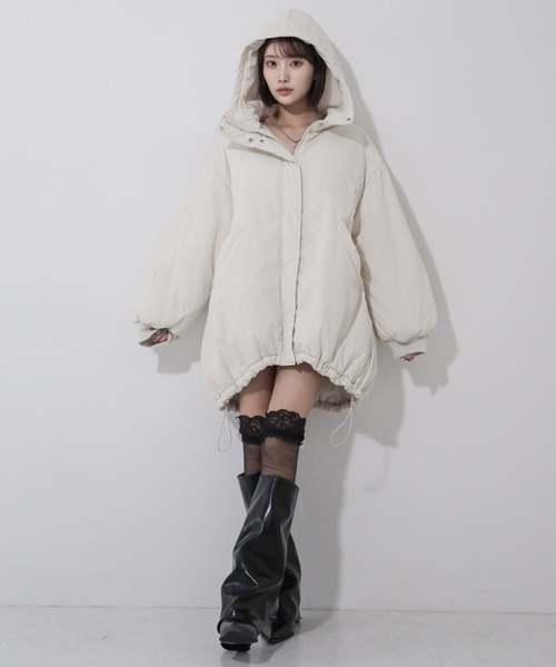 me+em select(ミームセレクト)の「※※【 裾絞り可能2WAY 】フード付きパファーエコダウンモンスターコート / 2WAY Hooded puffer eco down monster coat(ダウンジャケット/コート・レディース・アイボリー/ブラック・FREE)」の15枚目の写真