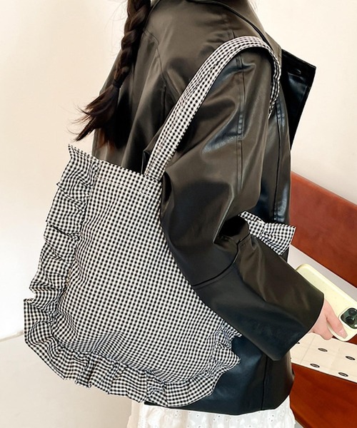 Mignonjour(ミニョンジュール)の「Mignonjour/チェックフリルトートバッグ M2797(トートバッグ・レディース・ブラック/グリーン/レッド/ベージュ・FREE)」の2枚目の写真