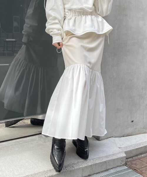 HONEY MI HONEY（ハニーミーハニー）の「taffeta docking salopette（サロペット/オーバーオール・レディース・オフホワイト・FREE）」の11枚目の写真