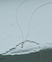 and cloud（アンドクラウド）の「Minimum Drop Necklace（ネックレス）」