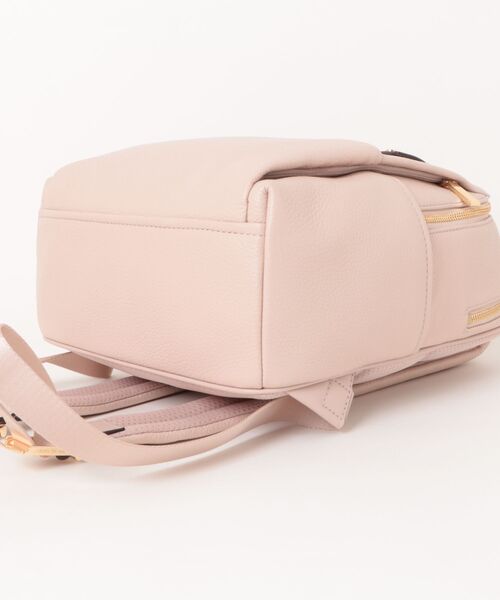 MICHAEL KORS(マイケルコース)の「SABLE ペブルレザー バックパック ミディアム(バックパック/リュック・レディース・ピンク系・FREE)」の4枚目の写真